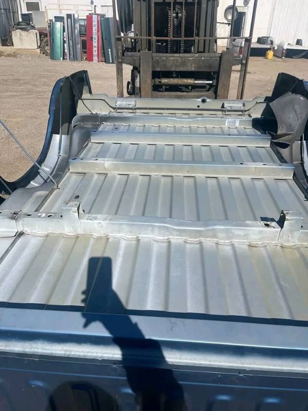 Custom truck bodywork and reconditioned panels